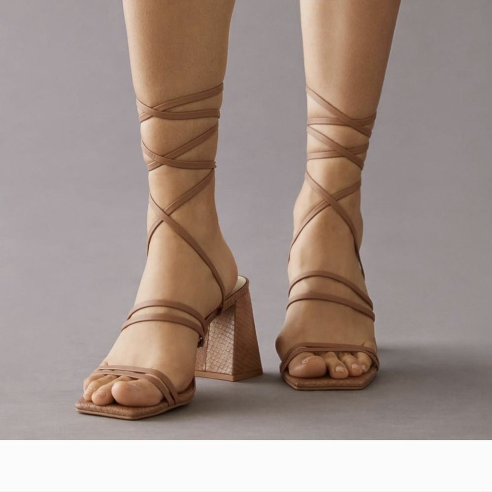 Dolce Vita Paxx heel sandals